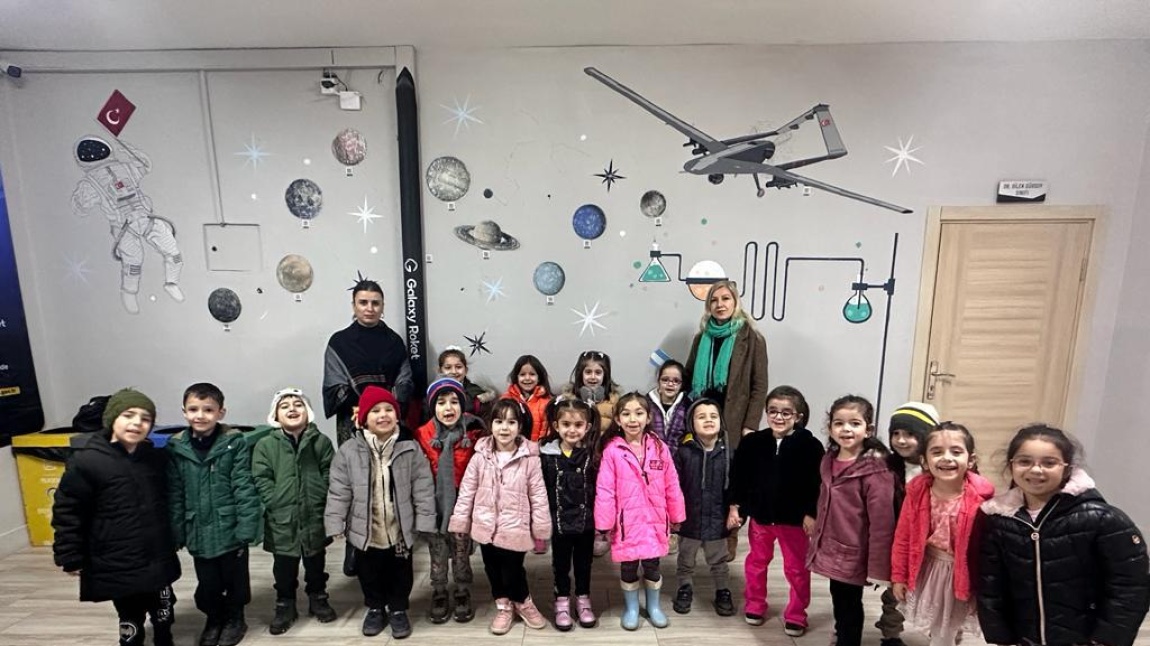 Mehmet Akif Ersoy Anaokulu öğrencileri öğretmenleriyle beraber Aybastı Bilim ve Sanat Merkezi'ni ziyaret ettiler.